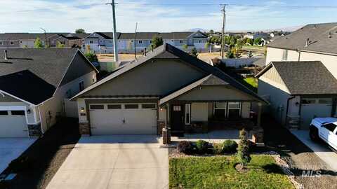 6182 W Los Flores Drive, Meridian, ID 83646