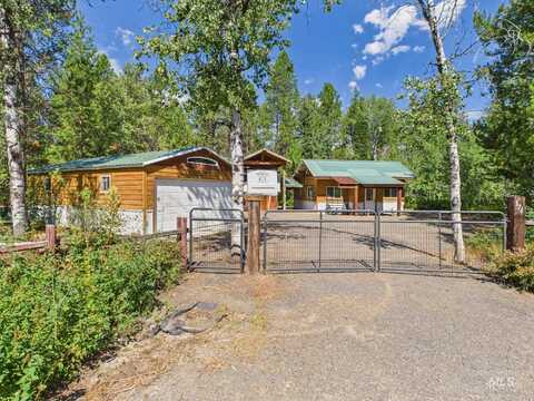 174 Lake Trail Dr, Donnelly, ID 83616