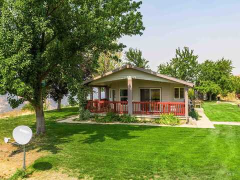 15757 Mcgary Grade Rd, Juliaetta, ID 83535