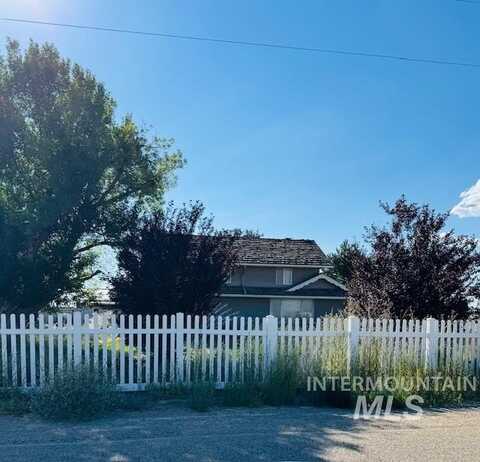 6877 Custer Rd, New Plymouth, ID 83655