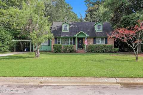 806 Smallwood Drive, Jacksonville, NC 28540
