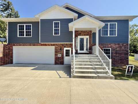 1401 ELLIS BOULEVARD, Jefferson City, MO 65101