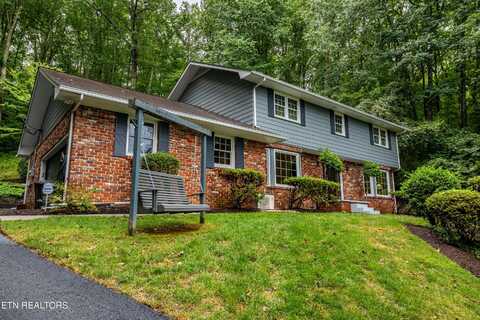 1126 W Outer Drive, Oak Ridge, TN 37830