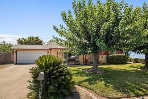 1025 Dove Drive, Visalia, CA 93291