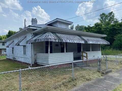 1302 Maple Street, Kenova, WV 25530