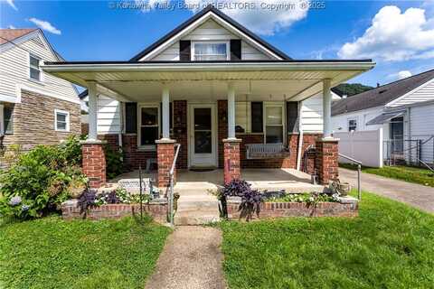 3308 W 5th Avenue, Belle, WV 25015