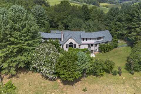 150 Forest Hill View, Lexington, VA 24450