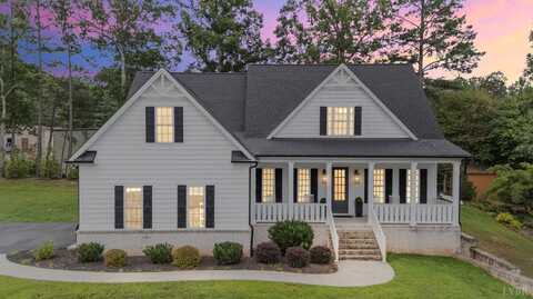 213 Ivy West Court, Forest, VA 24551