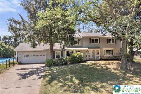 3636 Gloucester Drive, Bethlehem, PA 18020