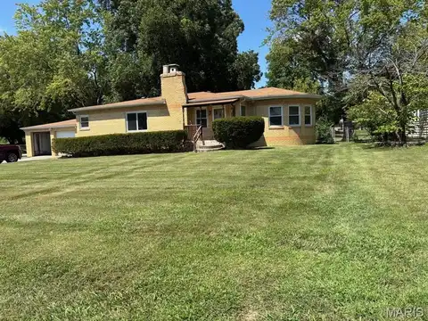 41 Fairview Drive, Fairview Heights, IL 62208