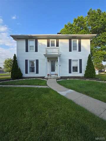 713 N State Street, Jerseyville, IL 62052