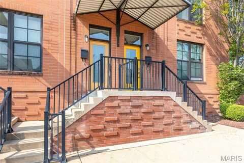 4256 Olive Street, Saint Louis, MO 63108