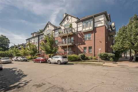 2211 S Grand Boulevard, Saint Louis, MO 63104