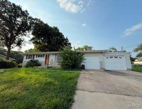 1532 Kingsway Drive, Arnold, MO 63010