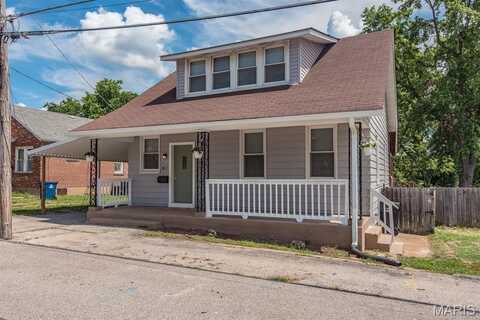 311 Degenhardt Avenue, Saint Louis, MO 63125