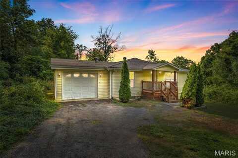 1345 Berry Dairy Road, De Soto, MO 63020