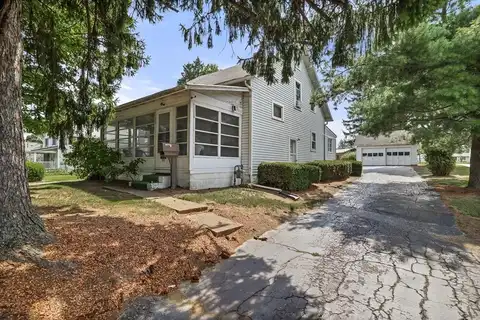 215 Delaware St, Lexington, OH 44904