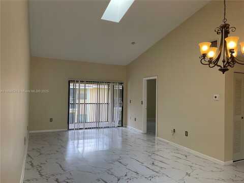 2243 SW 80th Ter, Miramar, FL 33025
