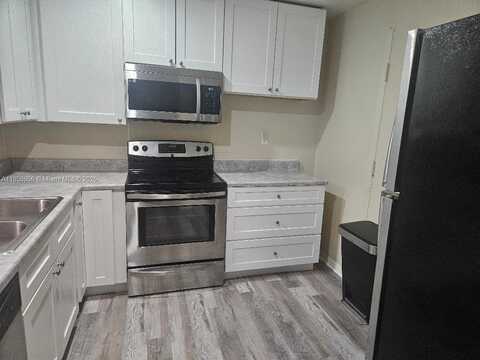 404 NW 68th Ave, Plantation, FL 33317