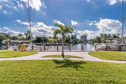 301 Golden Isles Dr, Hallandale Beach, FL 33009