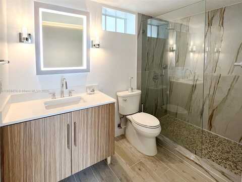 7266 SW 88th St, Miami, FL 33156