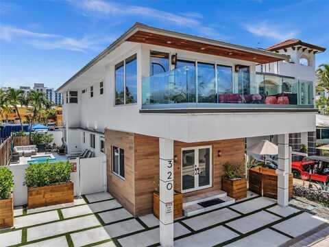 320 Missouri St, Hollywood, FL 33019