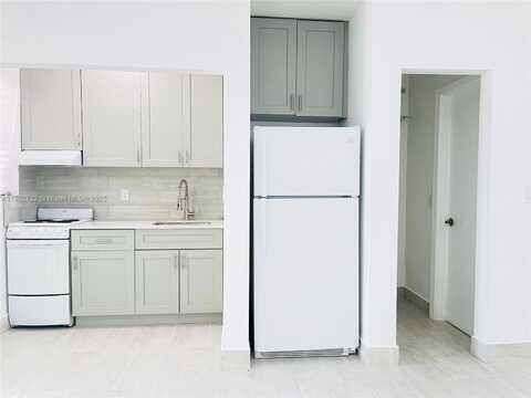 13390 NE 6th Ave, North Miami, FL 33161