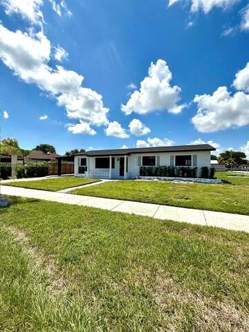 11462 SW 225th St, Miami, FL 33170