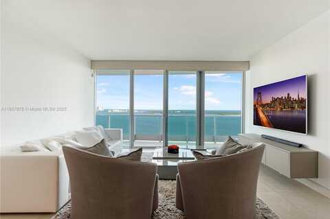 1331 Brickell Bay Dr, Miami, FL 33131