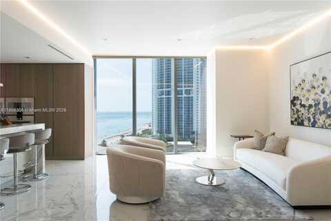 18501 Collins Ave, Sunny Isles Beach, FL 33160