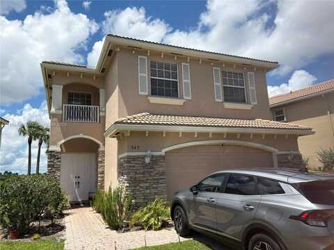 947 NW Leonardo Cir, Port Saint Lucie, FL 34986