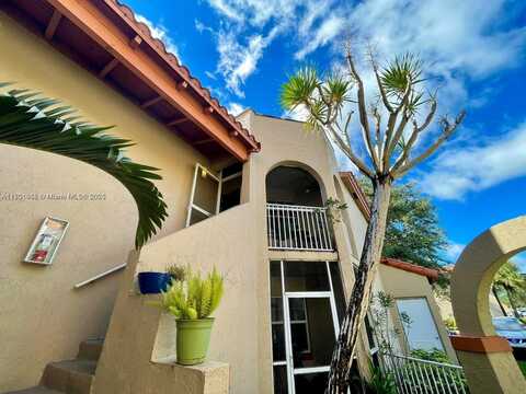 333 SW 86th Ave, Pembroke Pines, FL 33025