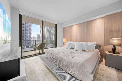 801 S Miami Ave, Miami, FL 33130