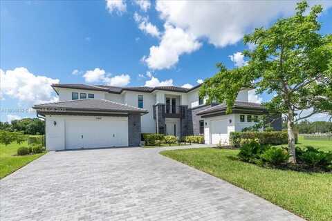 17819 SW 58th St, Southwest Ranches, FL 33331
