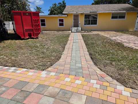 1803 Service Rd, North Palm Beach, FL 33408