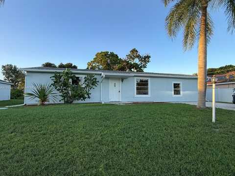 711 NW Riverside Dr, Port Saint Lucie, FL 34983