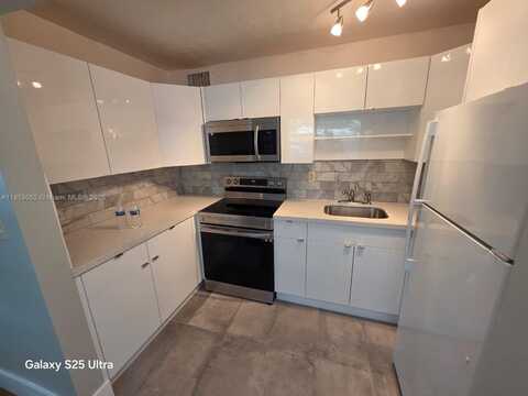 4732 SW 33rd Ave, Dania Beach, FL 33312
