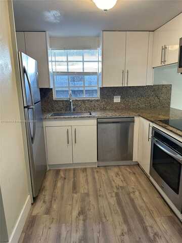 2135 Taylor St, Hollywood, FL 33020