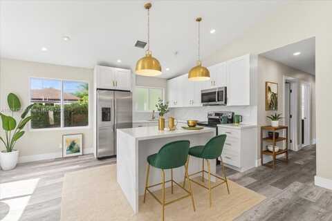 6120 SW 63rd St, South Miami, FL 33143