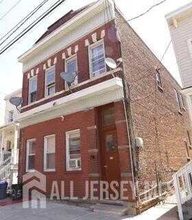 522 Johnstone Street, Perth Amboy, NJ 08861