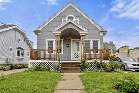 8508 W Greenfield Ave, West Allis, WI 53214