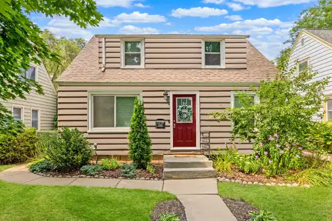 3261 N 88th St, Milwaukee, WI 53222