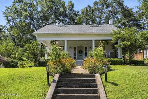 1021 Euclid Avenue, Jackson, MS 39202