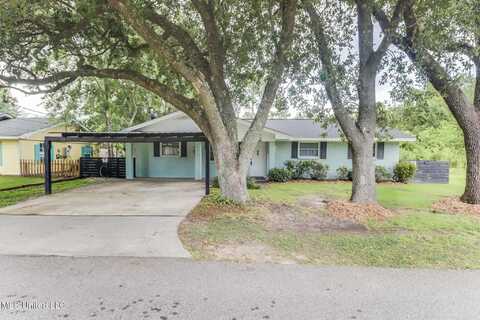 236 Pine Ridge Drive, Waveland, MS 39576