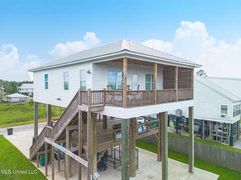 4033 Mindanao, Bay Saint Louis, MS 39520