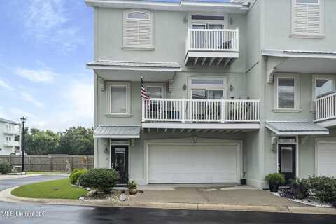 728 Beach Boulevard, Long Beach, MS 39560