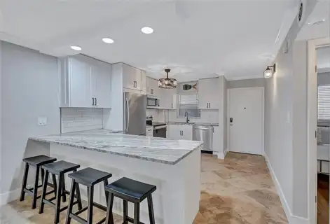 116 VISTA HERMOSA CIRCLE, SARASOTA, FL 34242