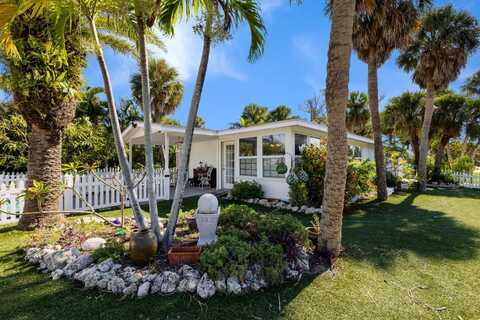5801 IMPERIORE AVENUE, HOLMES BEACH, FL 34217