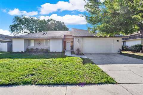 205 TWELVE LEAGUE CIRCLE, CASSELBERRY, FL 32707