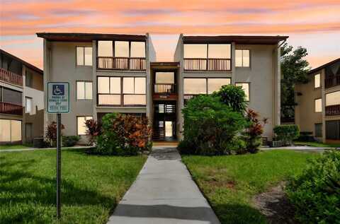 3849 S LAKE DRIVE, TAMPA, FL 33614